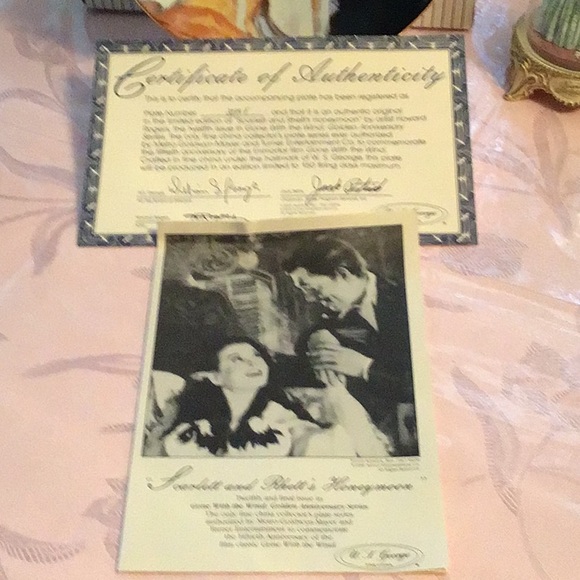 GONE WITH THE WIND MEMORABILIA 2 ITEMS - Picture 5 of 8
